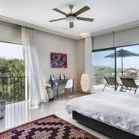 Adam Front With Private Butler Vokolidha