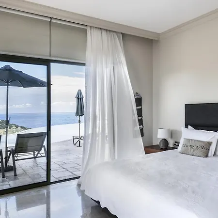 Villa Adam Front With Private Butler Vokolidha