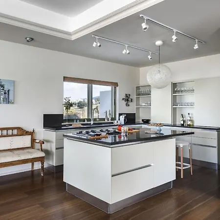 Adam Front With Private Butler Vokolidha