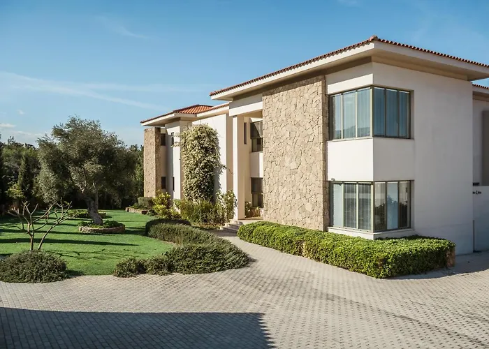 Adam Front With Private Butler Villa *