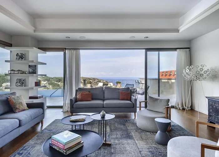 Adam Front With Private Butler * Vokolidha