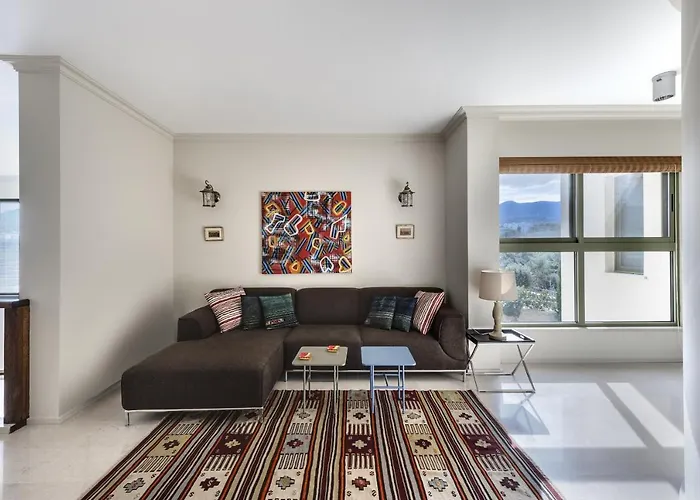 Villa Adam Front With Private Butler Vokolidha